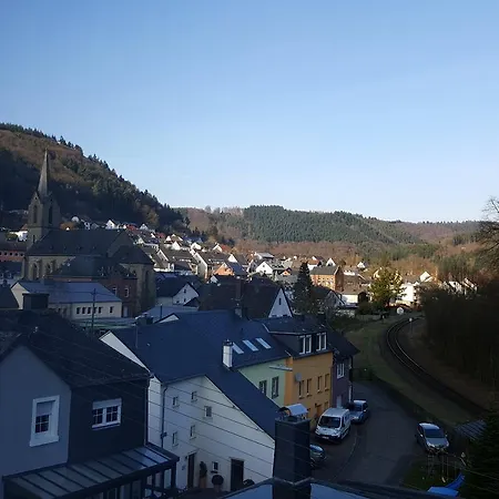 Hotel-restaurant Neyses Am Park 2*